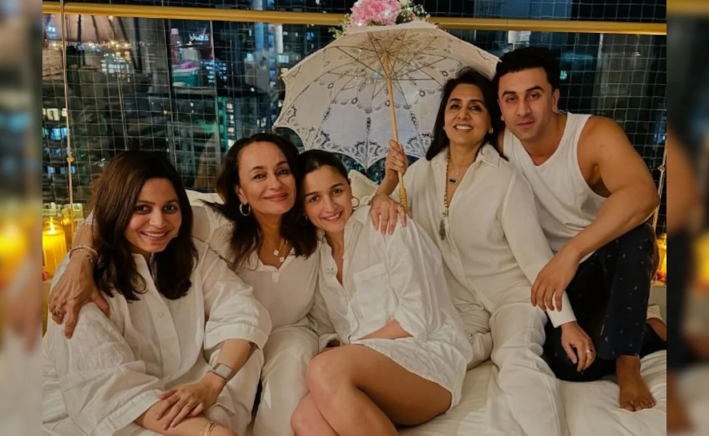 Alia Bhatt and Ranbir Kapoor Share Heartfelt Mother's Day Celebration With Family
